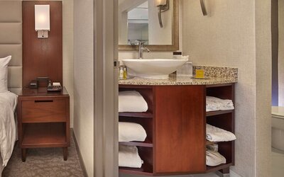 DoubleTree by Hilton Little Rock