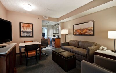 Embassy Suites Little Rock