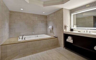 Embassy Suites Little Rock