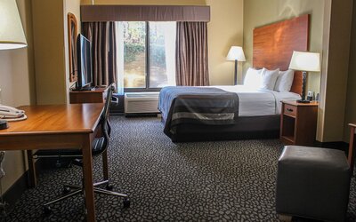 Wingate by Wyndham Little Rock