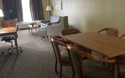 Wingate by Wyndham Little Rock