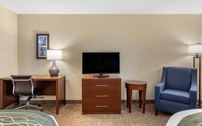 Comfort Inn & Suites Little Rock Airport