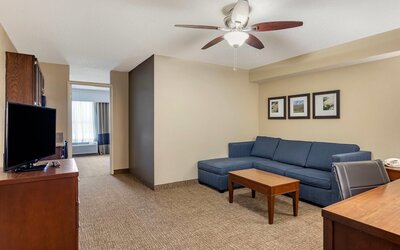 Comfort Inn & Suites Little Rock Airport