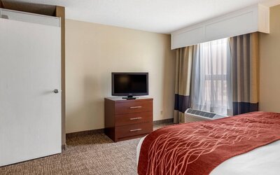 Comfort Inn & Suites Little Rock Airport