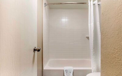 Comfort Inn & Suites Little Rock Airport