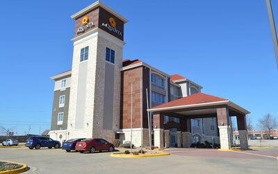 La Quinta Inn & Suites by Wyndham Little Rock - Bryant