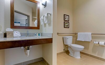 Comfort Suites Little Rock West