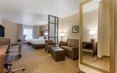 Comfort Suites Little Rock West