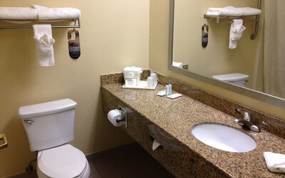 Quality Inn & Suites Little Rock West
