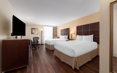 Wyndham Riverfront Little Rock