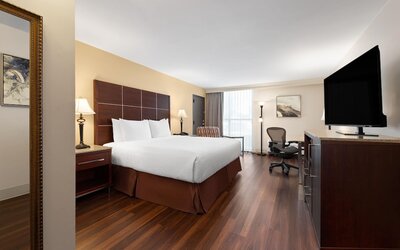 Wyndham Riverfront Little Rock