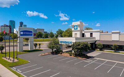 Wyndham Riverfront Little Rock