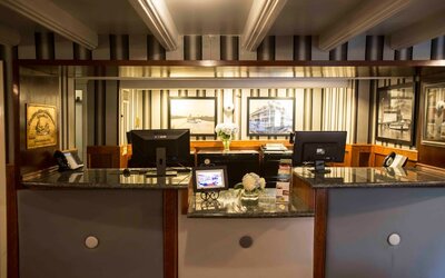Delta King Hotel