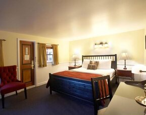 Delta King Hotel