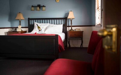 Delta King Hotel