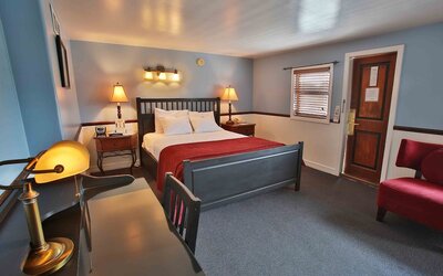 Delta King Hotel