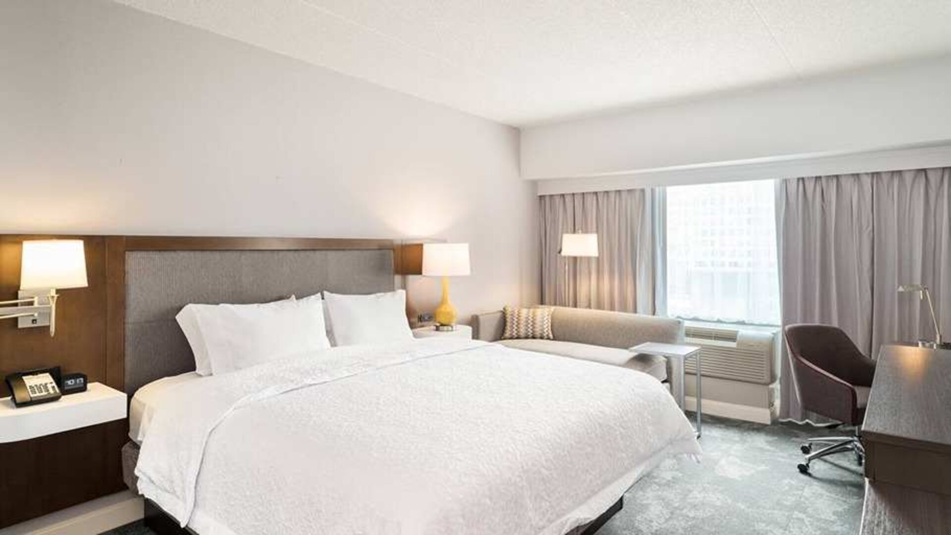 Hampton Inn Philadelphia-Center City-Convention Center