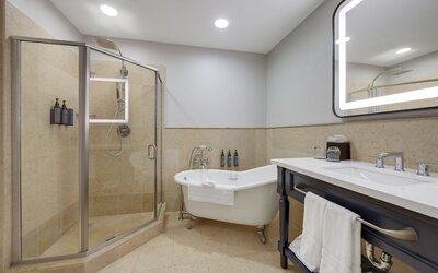 The Westin Sacramento Riverfront Hotel & Spa