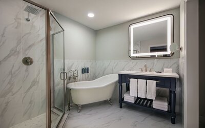 The Westin Sacramento Riverfront Hotel & Spa
