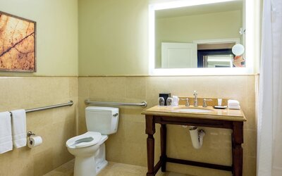 The Westin Sacramento Riverfront Hotel & Spa
