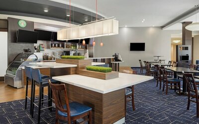 Courtyard by Marriott Sacramento Cal Expo