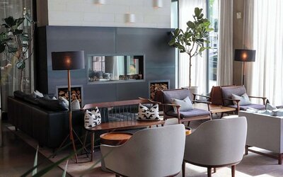 The Fort Sutter Sacramento, Tapestry Collection by Hilton