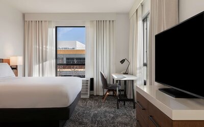 The Fort Sutter Sacramento, Tapestry Collection by Hilton