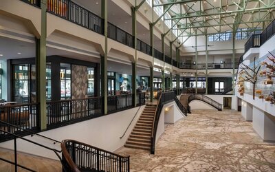Sheraton Grand Sacramento Hotel