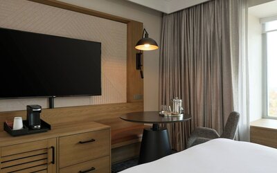 Sheraton Grand Sacramento Hotel