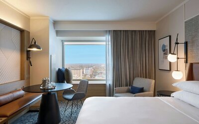 Sheraton Grand Sacramento Hotel
