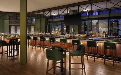 Sheraton Grand Sacramento Hotel