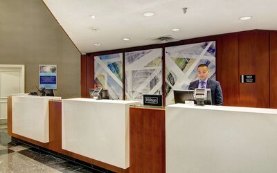 DoubleTree by Hilton Hotel Toronto Downtown