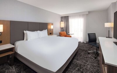 DoubleTree by Hilton Sacramento