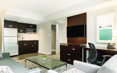 DoubleTree by Hilton Hotel Toronto Downtown