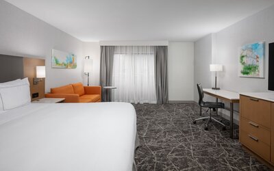 DoubleTree by Hilton Sacramento