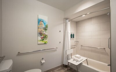 DoubleTree by Hilton Sacramento