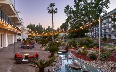 DoubleTree by Hilton Sacramento