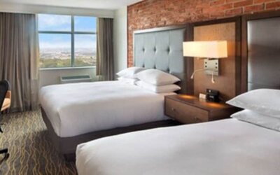 DoubleTree by Hilton Toronto Airport