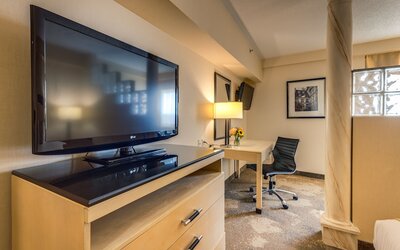 Monte Carlo Inn & Suites Downtown Markham