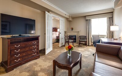 Monte Carlo Inn & Suites Downtown Markham