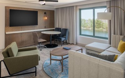 Embassy Suites by Hilton Sacramento Riverfront Promenade