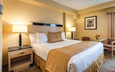 Monte Carlo Inn & Suites Downtown Markham