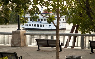 Embassy Suites by Hilton Sacramento Riverfront Promenade