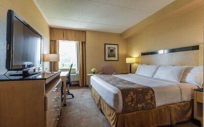Monte Carlo Inn & Suites Downtown Markham