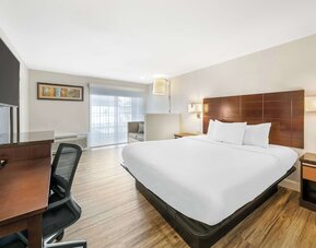Quality Inn & Suites Sacramento Downtown Area
