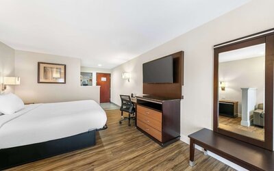 Quality Inn & Suites Sacramento Downtown Area