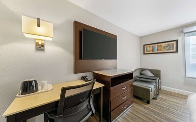 Quality Inn & Suites Sacramento Downtown Area