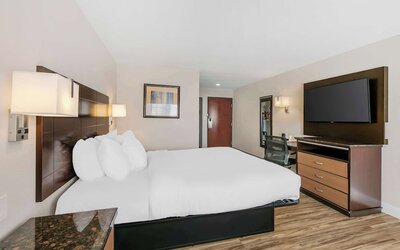 Quality Inn & Suites Sacramento Downtown Area
