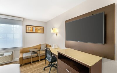 Quality Inn & Suites Sacramento Downtown Area