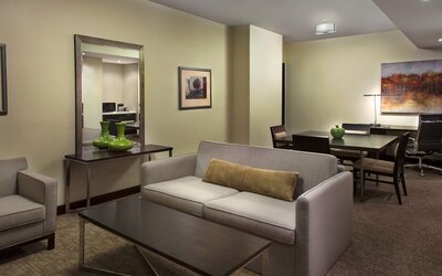 Hilton Toronto/Markham Suites Conference Centre & Spa